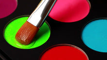 Cargar imagen en el visor de la galería, Paradise Makeup AQ™- 8 Color Palette Neón UV Glow